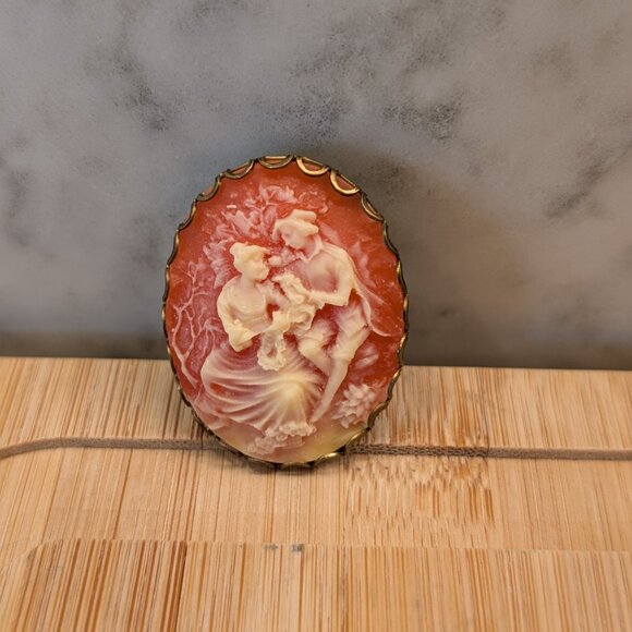 Vintage Historical Victorian Brooch - Picture 3 of 8